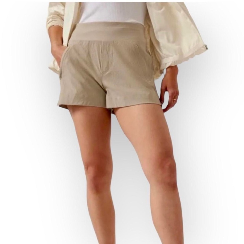 Athleta Tekkie North Shorts Size 12 & Size 14 NWOT